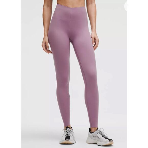 Lululemon Glow Up Super-High-Rise Tight 28" Women’s Size 12 Lavender Lux Yoga - Picture 1 of 10